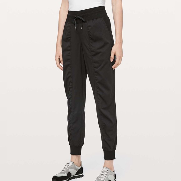 Lululemon Dance Studio Jogger - Picture 2 of 5